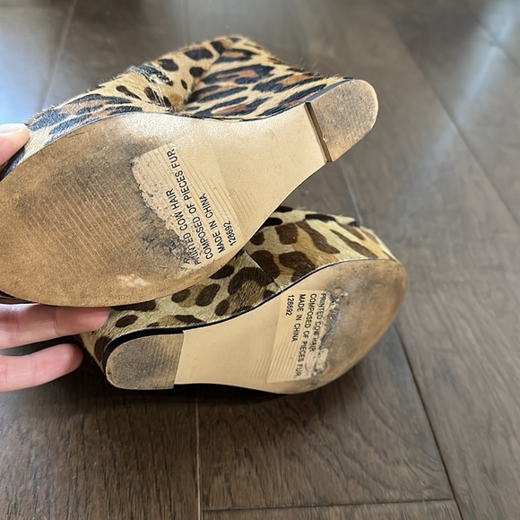 Y2K VTG Steve Madden Leopard Print Fur Wedge Heels - Picture 5 of 7